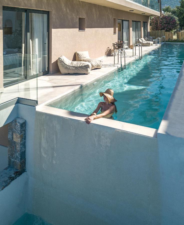 Golden Bee Lifestyle Hotel Stalís Luaran gambar